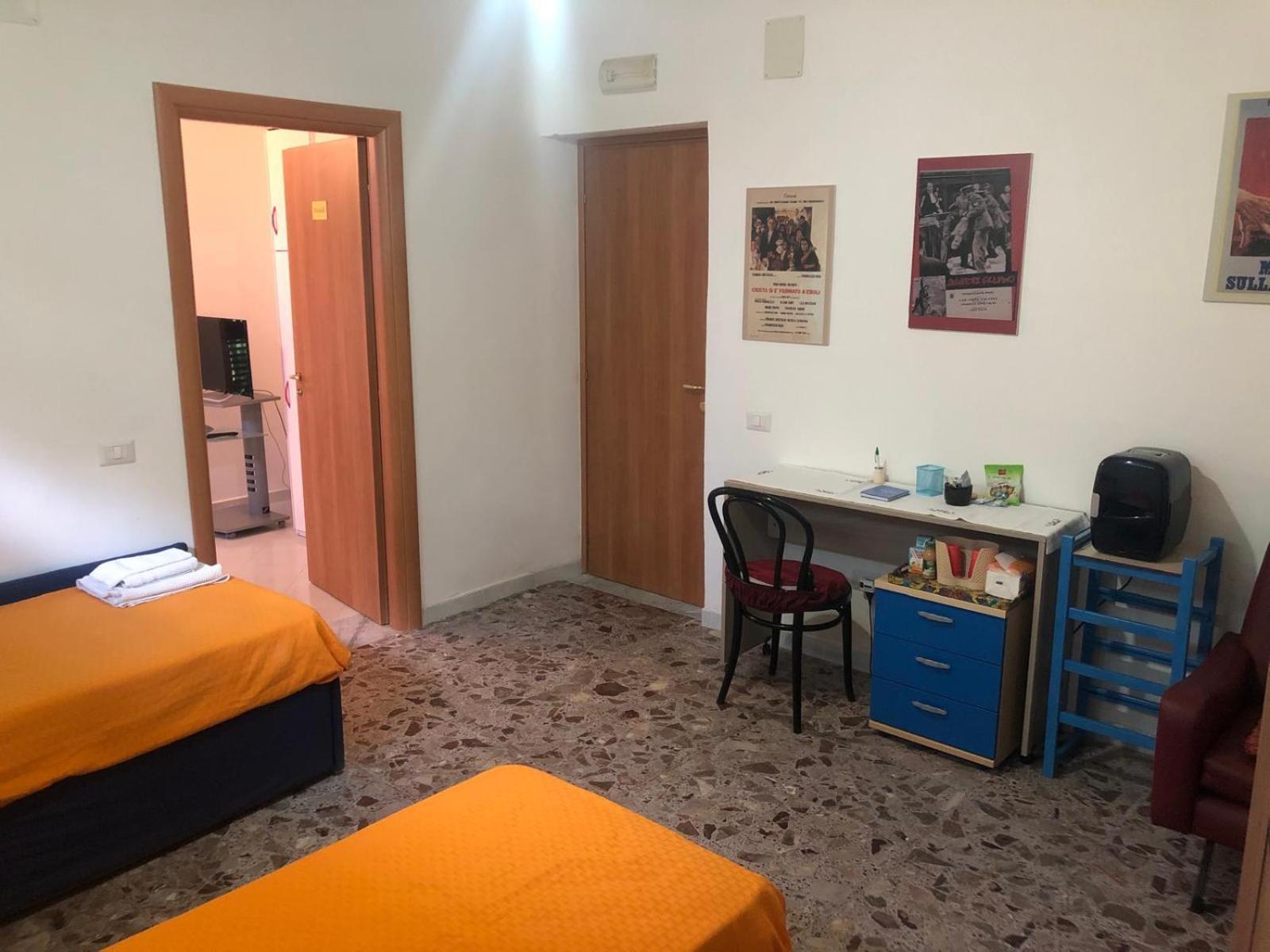 La Piccola Casa Del Cinema Hotell Giffoni Valle Piana Exteriör bild